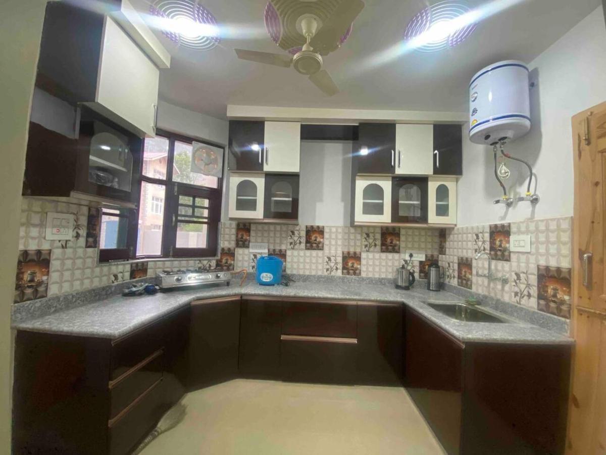 Penthouse Villa Srīnagar 외부 사진