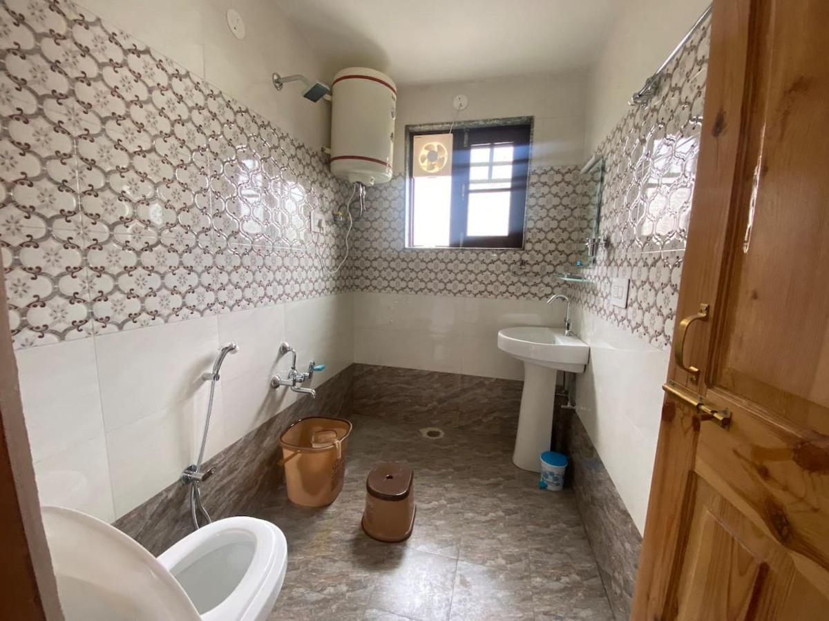 Penthouse Villa Srīnagar 외부 사진