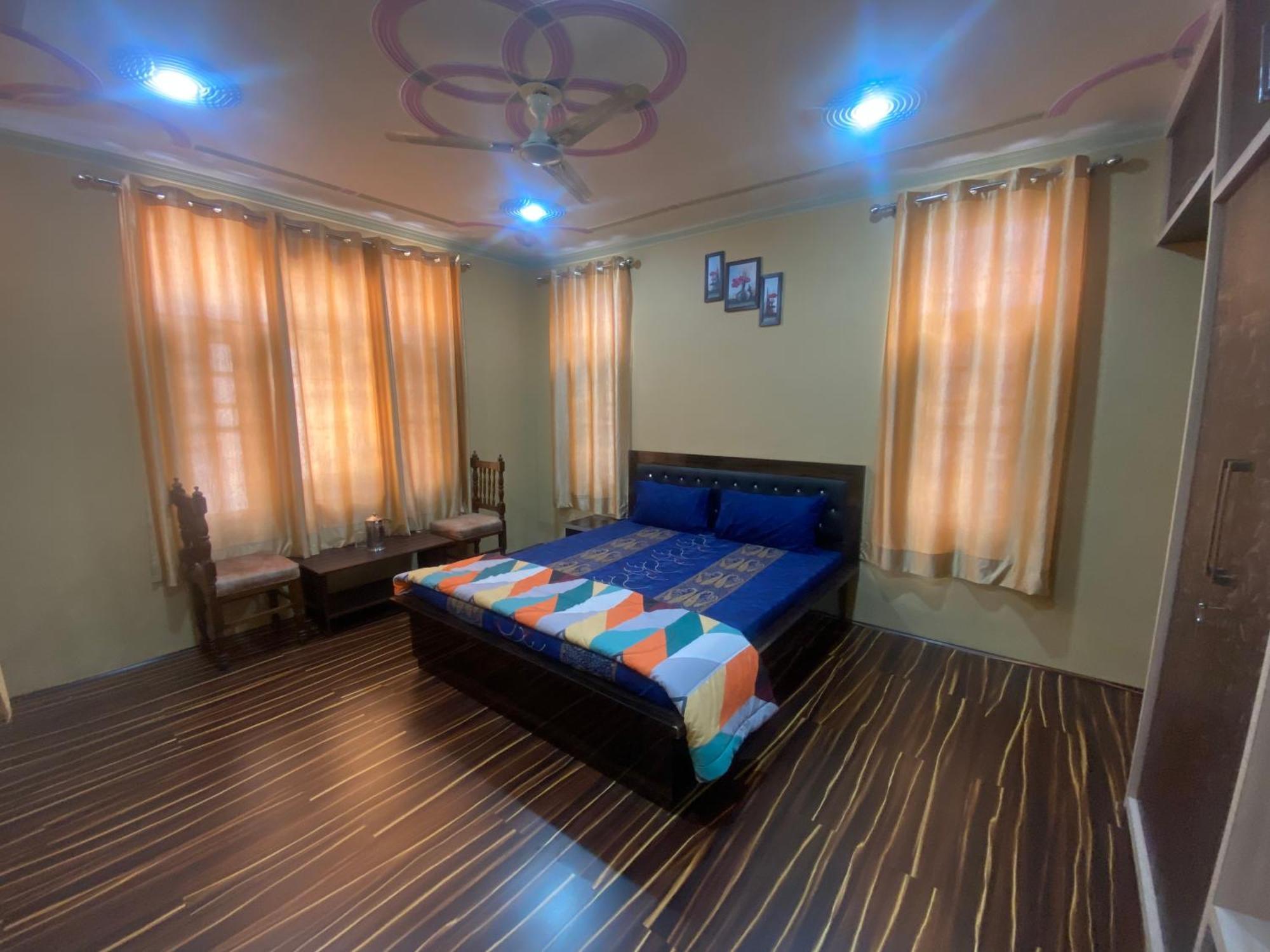 Penthouse Villa Srīnagar 외부 사진